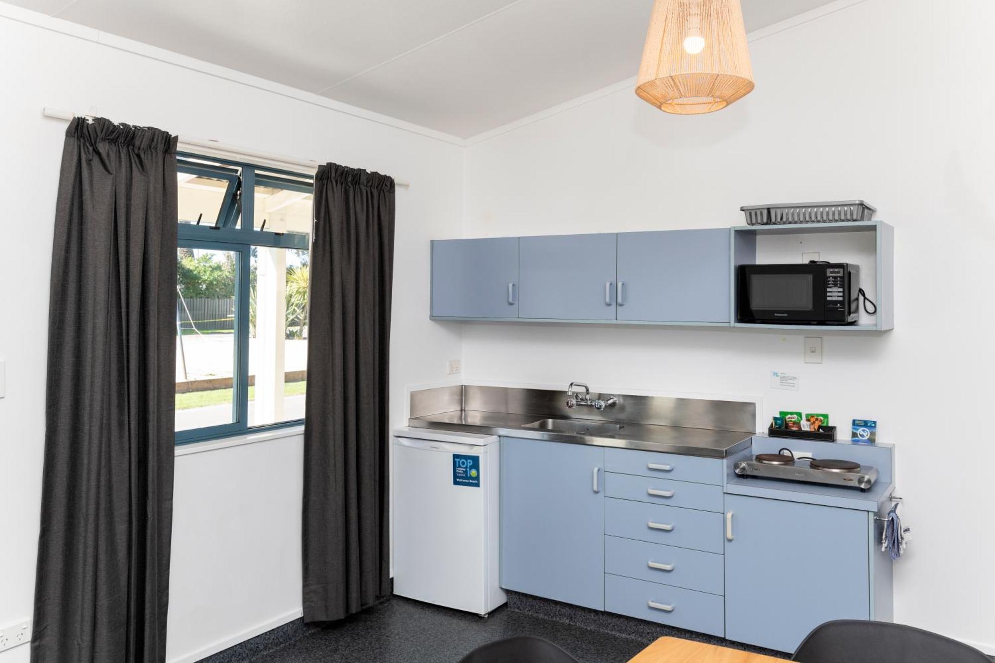 Waikanae Beach Top 10 Holiday Park Gisborne Extérieur photo