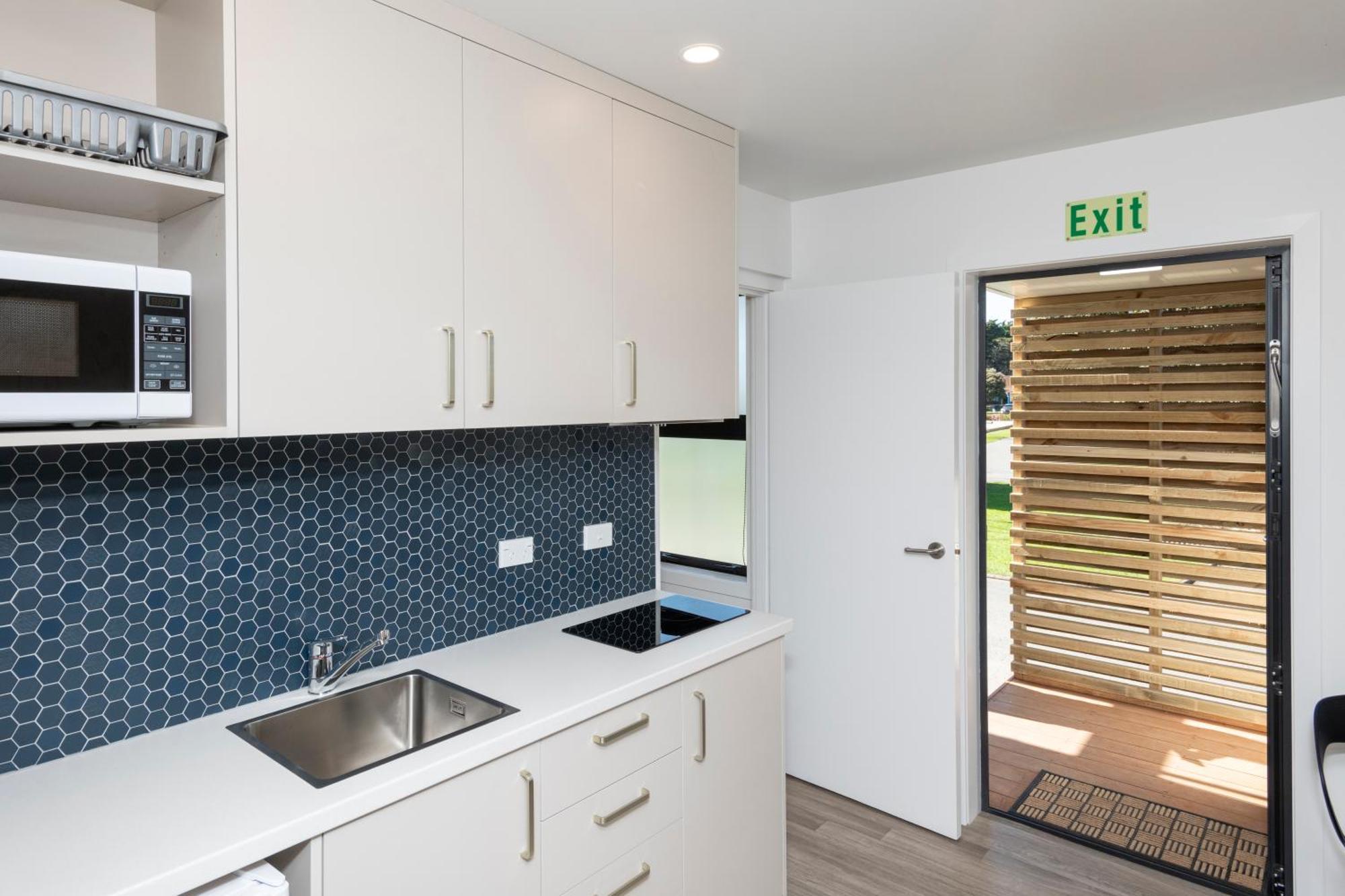 Waikanae Beach Top 10 Holiday Park Gisborne Extérieur photo