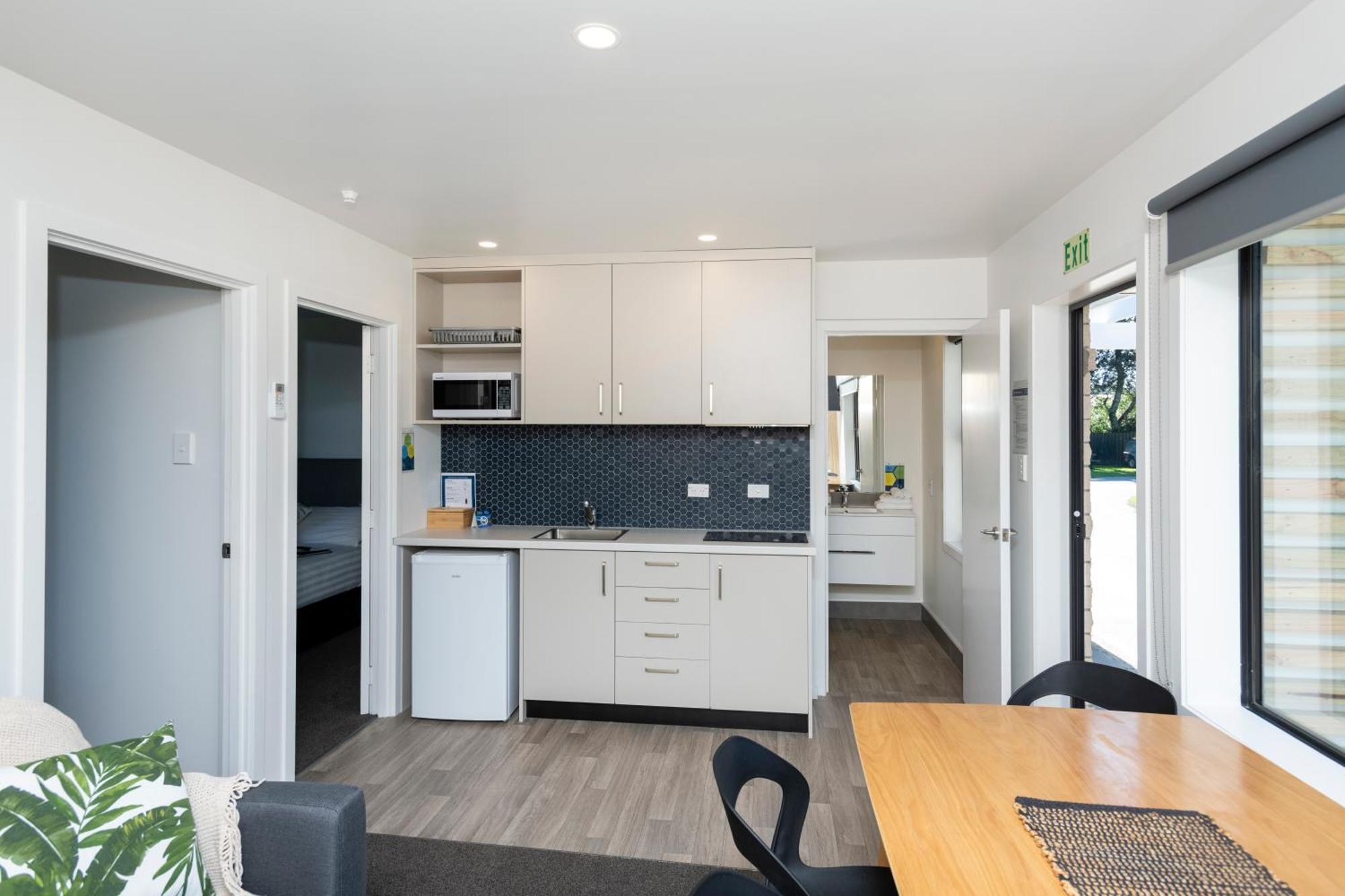 Waikanae Beach Top 10 Holiday Park Gisborne Extérieur photo