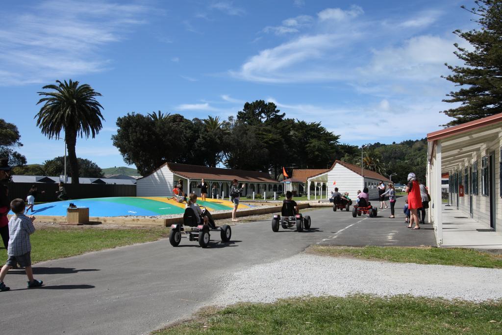 Waikanae Beach Top 10 Holiday Park Gisborne Extérieur photo