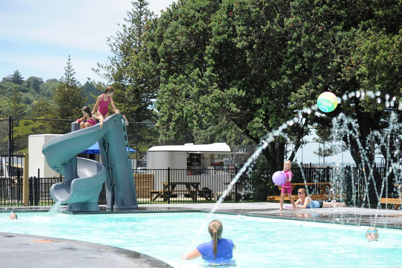 Waikanae Beach Top 10 Holiday Park Gisborne Extérieur photo