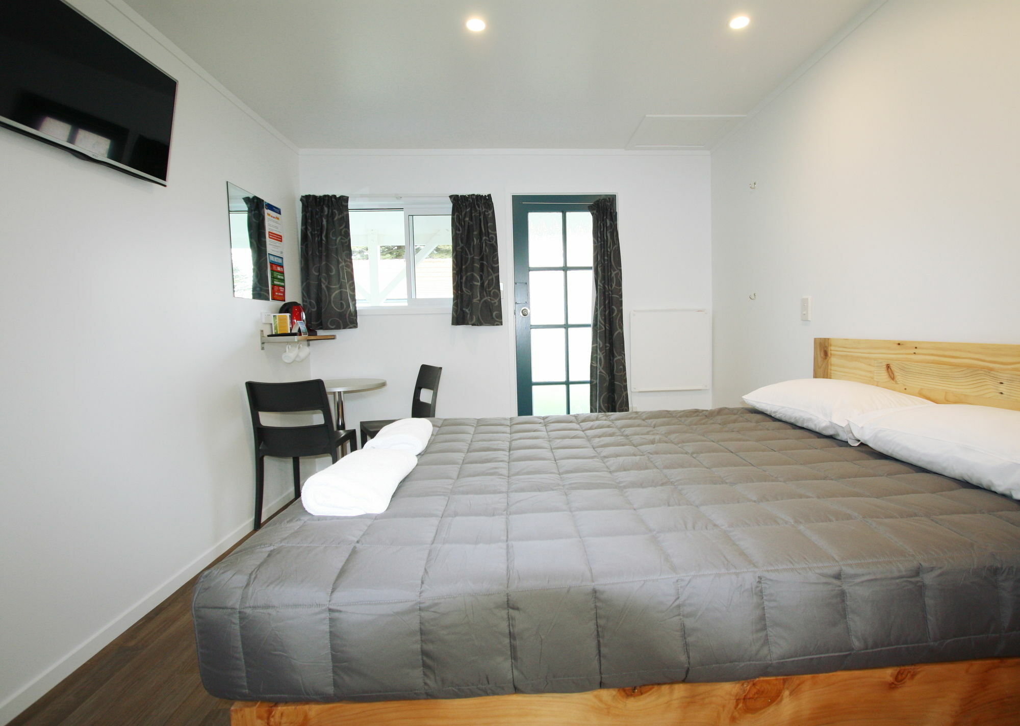 Waikanae Beach Top 10 Holiday Park Gisborne Extérieur photo