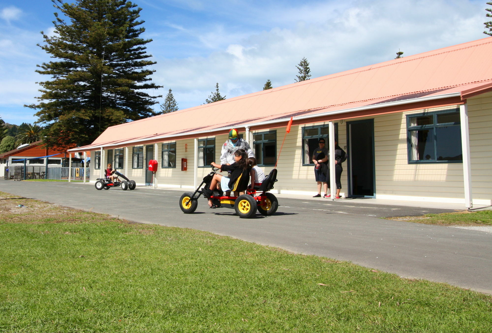 Waikanae Beach Top 10 Holiday Park Gisborne Extérieur photo